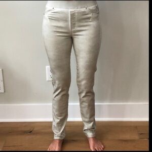 Gretty Zueger Pull-on Stretch Pants in Crystal